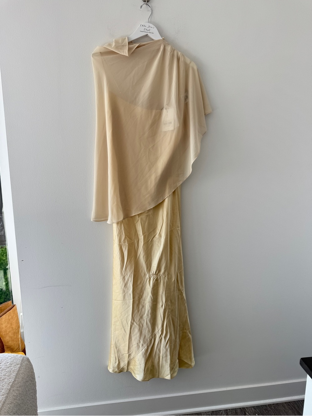 REFORMATION Lilibeth Silk Dress in Blonde L - Picture 4 of 4